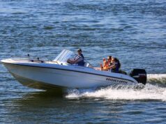 Adrenalina na wodzie. Dlaczego szybkie łodzie motorowe zyskują na popularności? szyba łódź motorowa