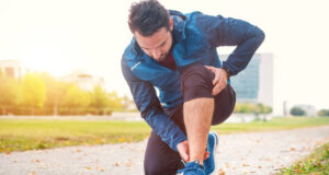 Torebka stawowa w kolanie – dlaczego jest tak podatna na kontuzje? torebka stawowa w kolanie